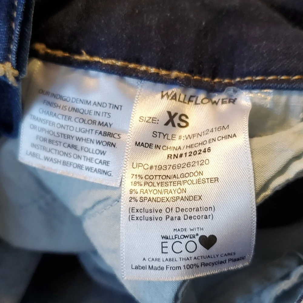 Wallflower InstaSoft Denim Overalls - Picture 8 of 9